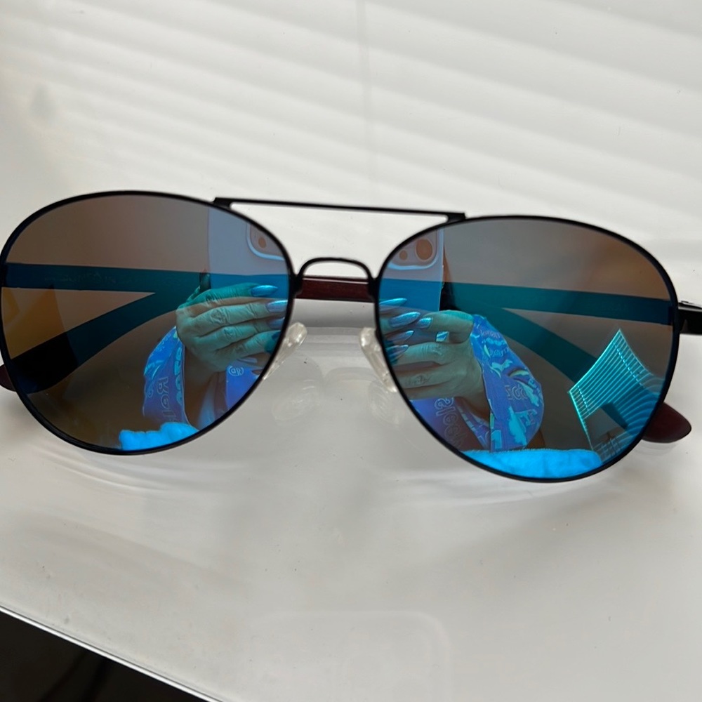 Calacas aviator sunglass blue mirror designed in San Diego
